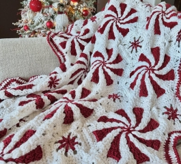 Peppermint Crochet Throw and Pillow